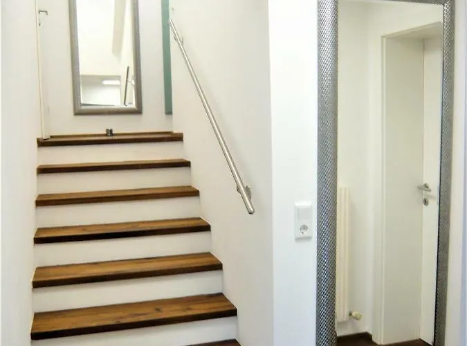 Haus Am Weinberg Ii * 제키르헨 암 발레르제